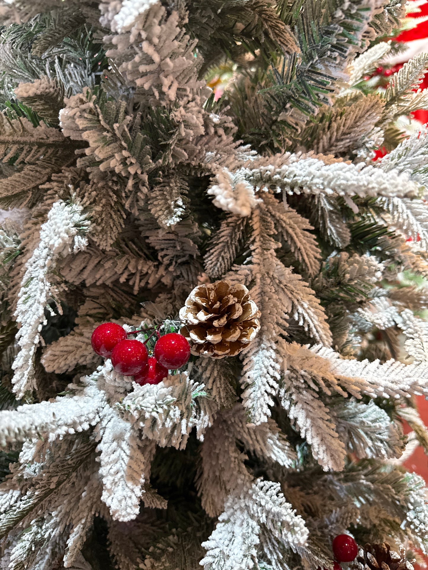 SNOW FROSTED WITH BIG CONES 6 FEET 788t UKH-44-25