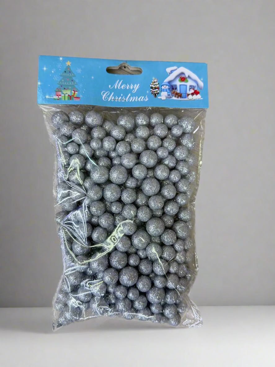 SNOW BALLS 1.5 CM SILVER UKH-23-40-0825-91