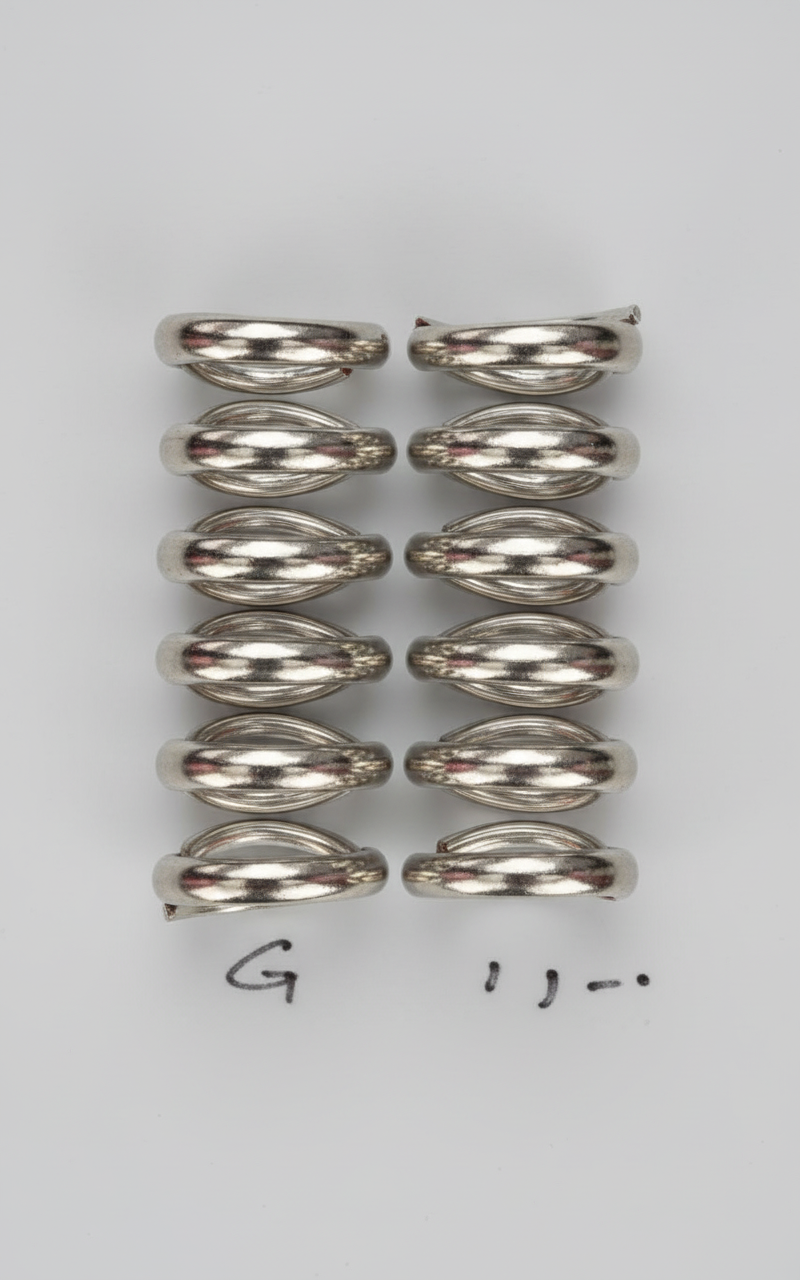 CHRISTMAS 4CM 24 PCS BOX SHINY GREEN BAUBLES  UKH-11-25-0825-79