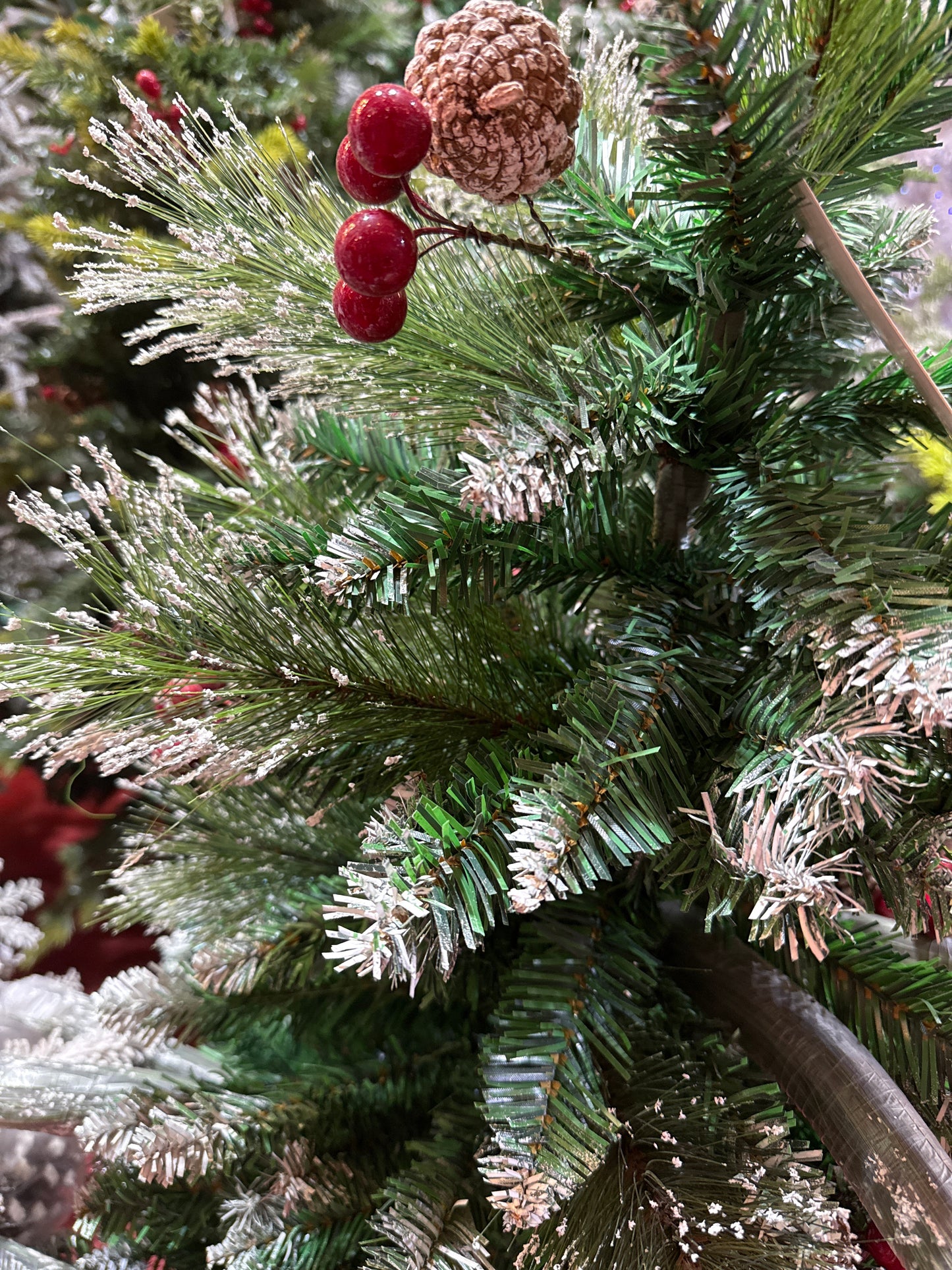 SNOW FROSTED BUSH WITH CHERRIES AND PINES 4 FEET 258t UKH-44-6