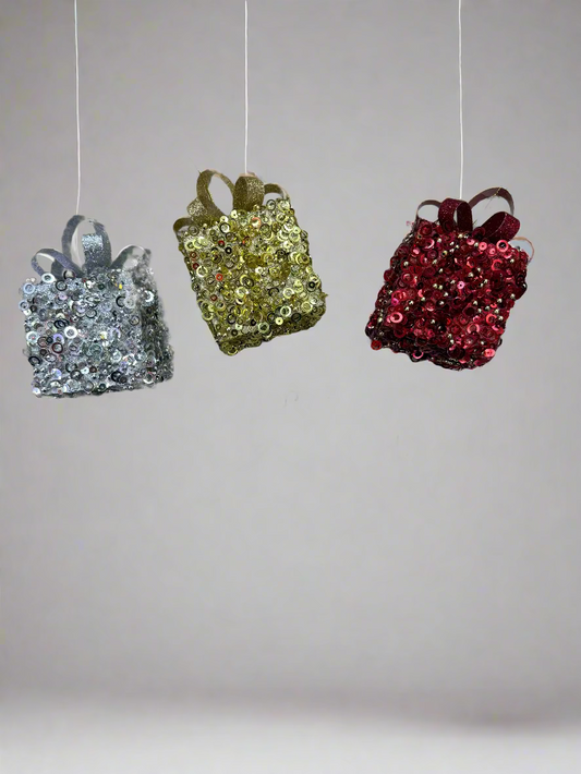 LED MULTI COLOR TREE BAUBLE 8 CM UKH-23-3-0825-90