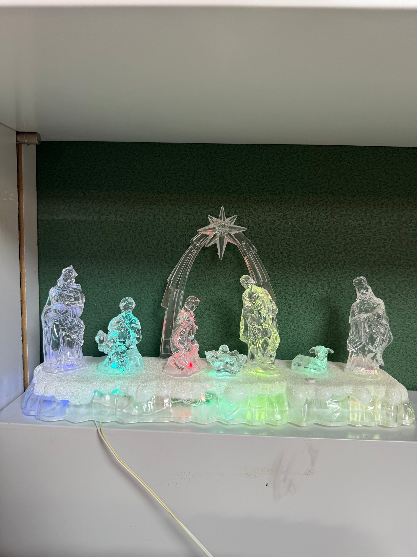 ACRYLIC LED CRIB SET 4 DESIGNS MIX UKH-28-9-0825-95