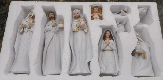NATIVITY SET 18CM UKH-60-7
