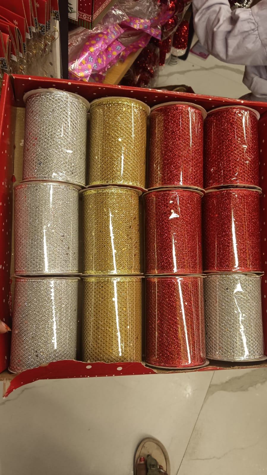 RIBBON 10CM X2.7M RED GOLD SILVER UKH-36-4-0825-19